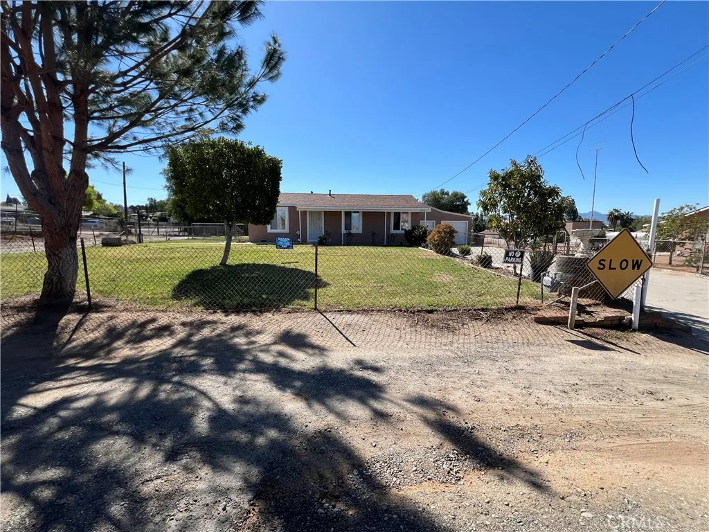 17305 Sage Avenue, Riverside, California 92504 home-pic-23