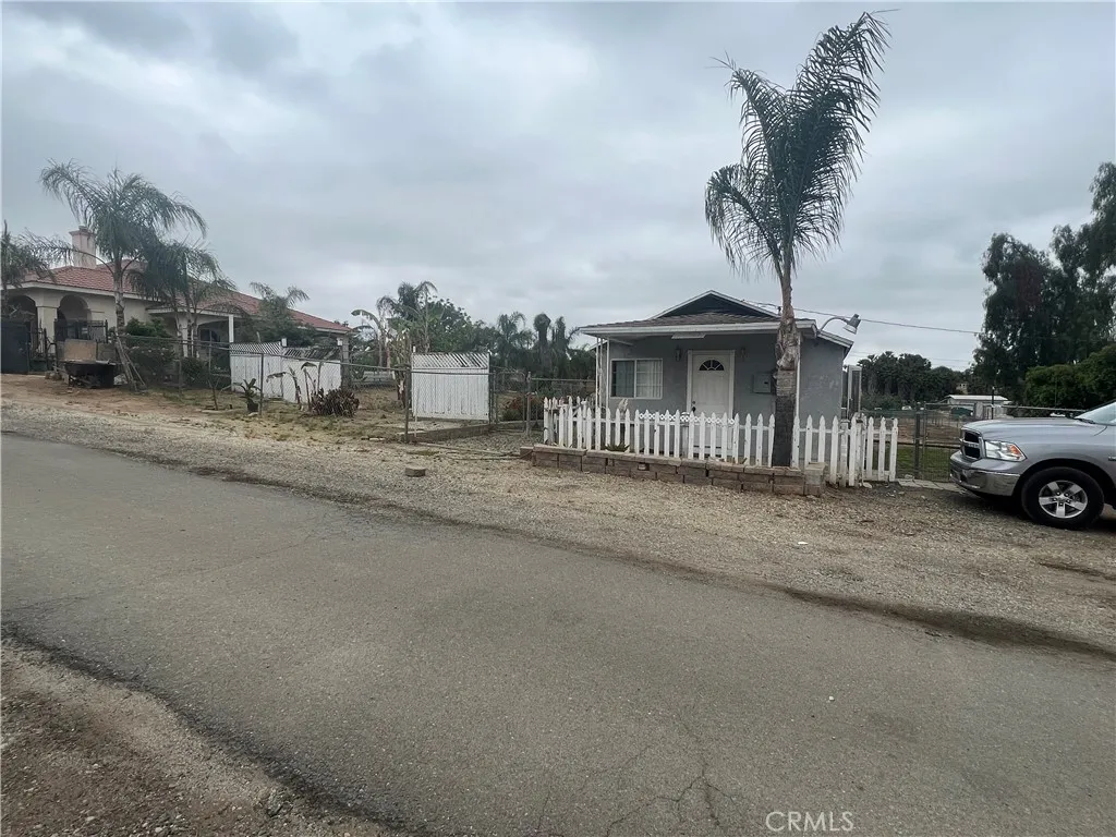 17305 Sage Avenue, Riverside, California 92504 home-pic-20