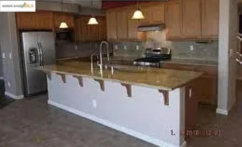 1103 Lake Park Dr, Oakley, California 94561