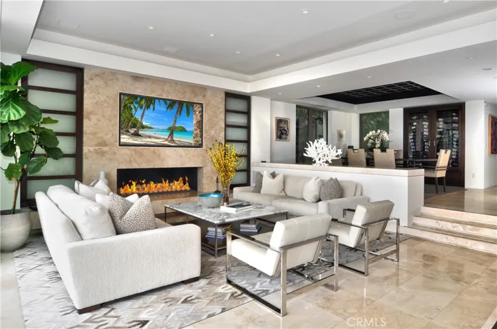 71 Linda Isle, Newport Beach, California 92660
