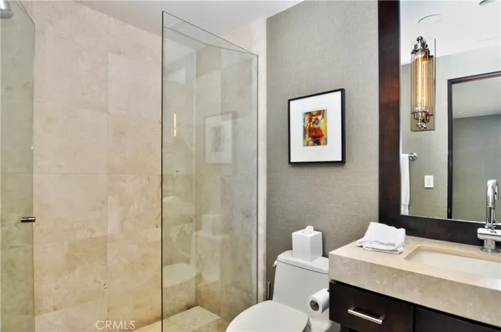 71 Linda Isle, Newport Beach, California 92660
