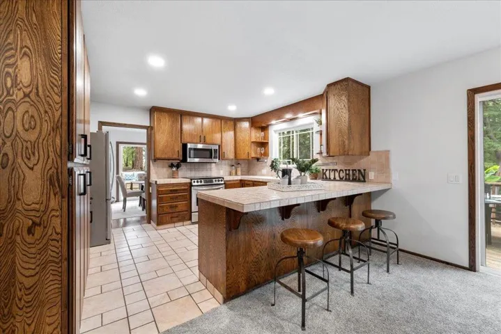 Eat In Kitchen