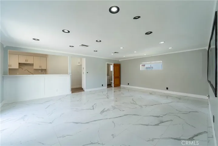 327 W Palmer Street, Compton, California 90220