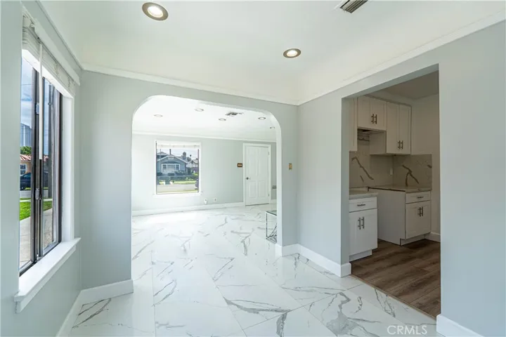 327 W Palmer Street, Compton, California 90220