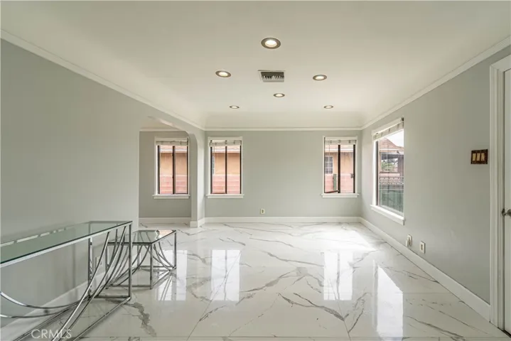 327 W Palmer Street, Compton, California 90220