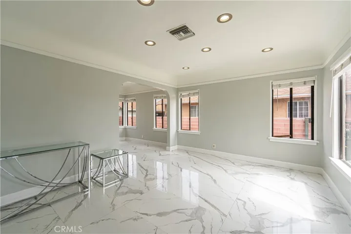 327 W Palmer Street, Compton, California 90220