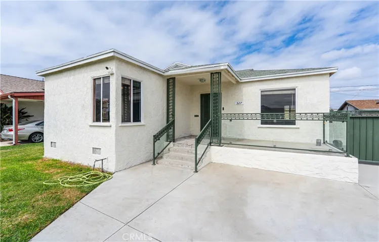 327 W Palmer Street, Compton, California 90220