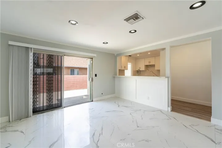 327 W Palmer Street, Compton, California 90220
