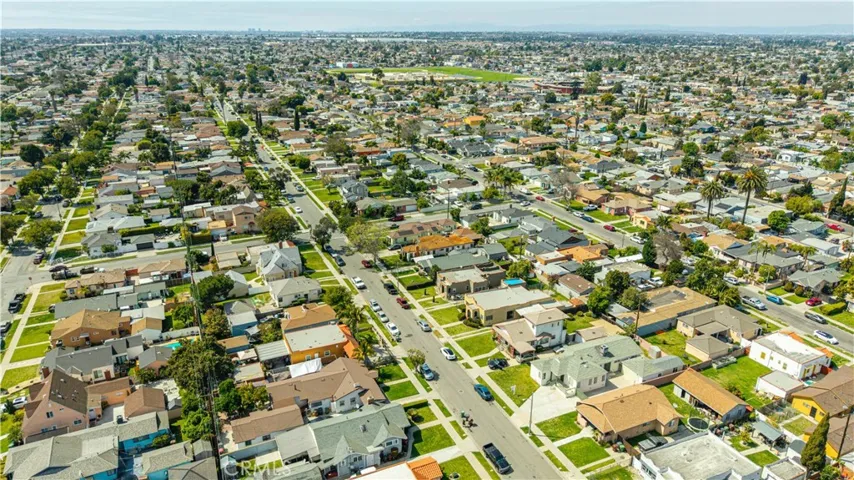 327 W Palmer Street, Compton, California 90220