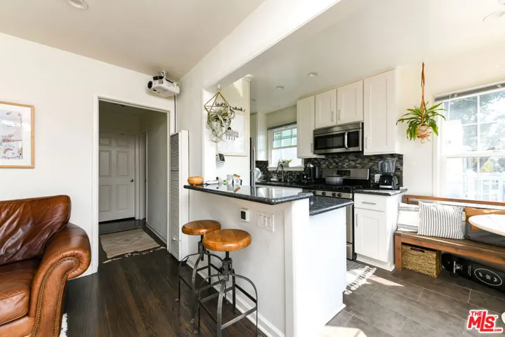2918 Grand Canal 1/2, Venice, California 90291