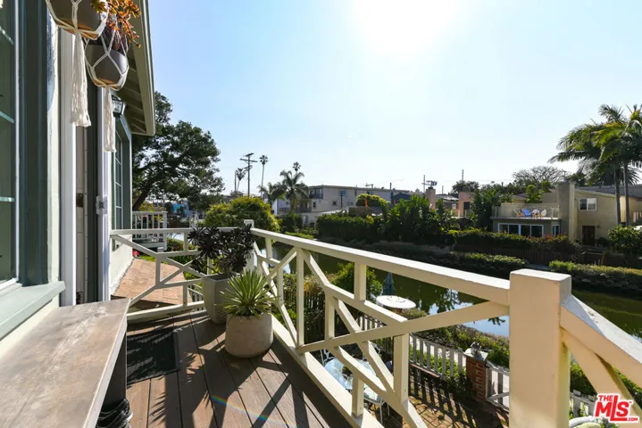2918 Grand Canal 1/2, Venice, California 90291