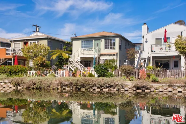 2918 Grand Canal 1/2, Venice, California 90291