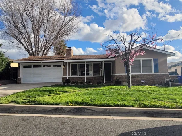 34167 Eureka Avenue, Yucaipa, California 92399