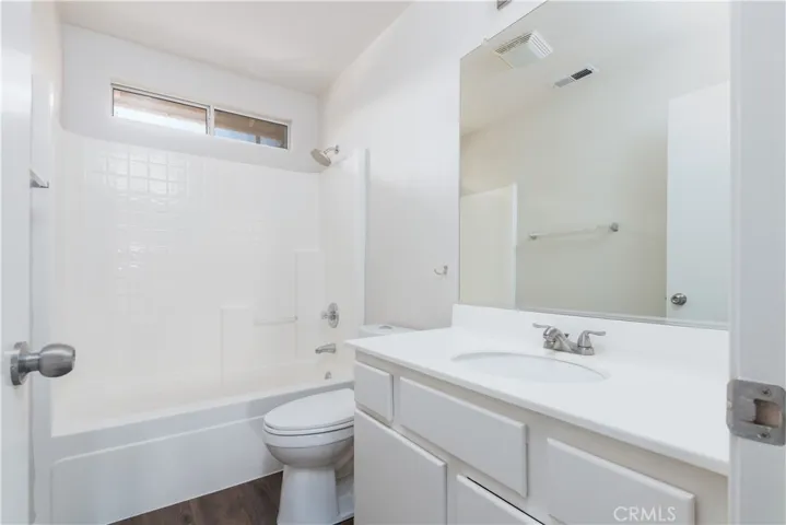 42101 Orange Blossom Drive, Temecula, California 92591