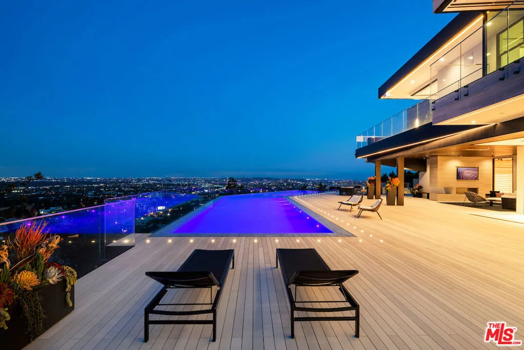 8116 Laurel View Drive, Los Angeles, California 90069 home-pic-72
