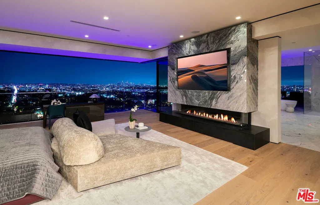 8116 Laurel View Drive, Los Angeles, California 90069 home-pic-64