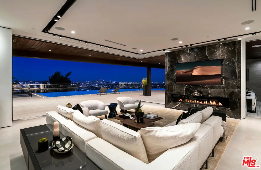 8116 Laurel View Drive, Los Angeles, California 90069 home-pic-63
