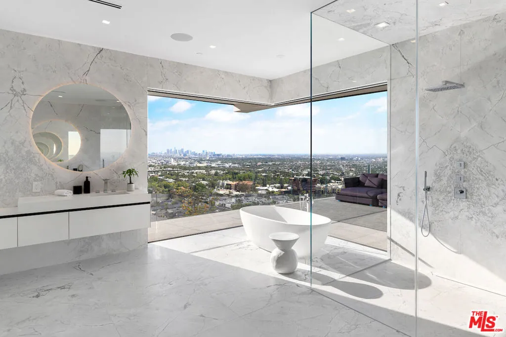 8116 Laurel View Drive, Los Angeles, California 90069 home-pic-29