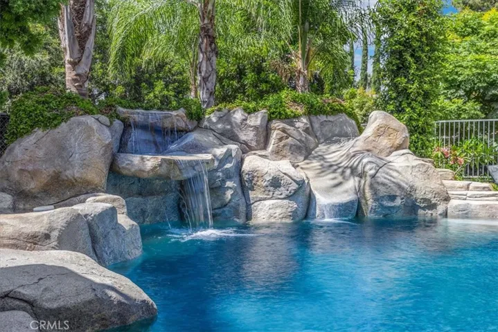 18991 Oriente Drive, Yorba Linda, California 92886