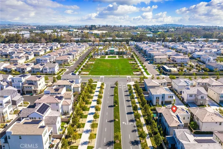 240 Amber Oak, Lake Forest, California 92630