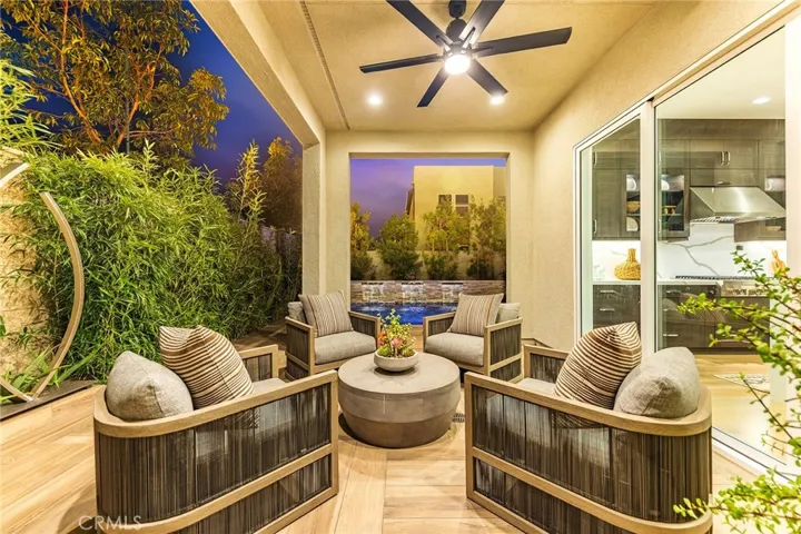 240 Amber Oak, Lake Forest, California 92630