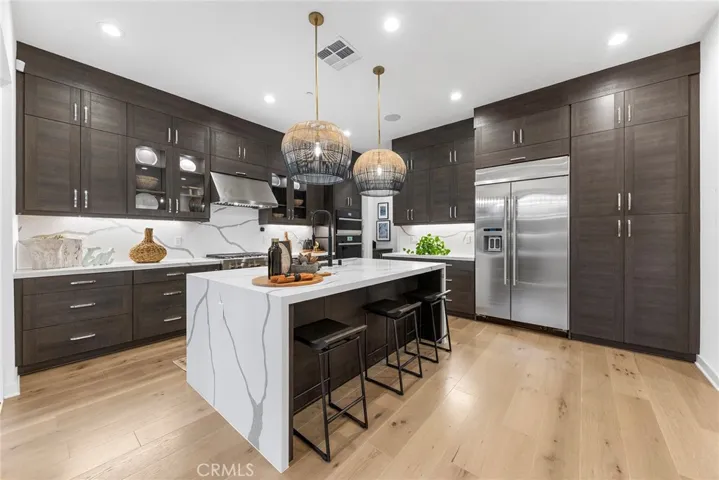 240 Amber Oak, Lake Forest, California 92630