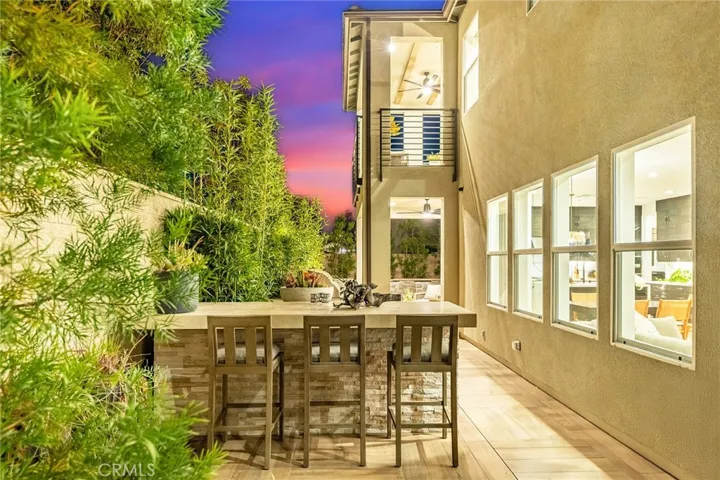 240 Amber Oak, Lake Forest, California 92630