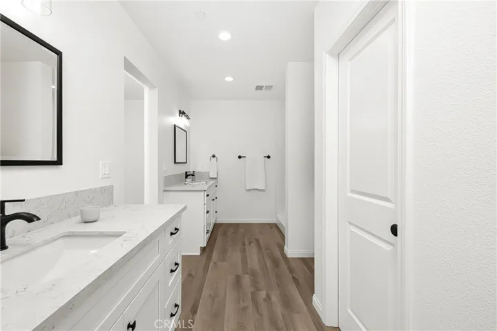 8692 Ironwood Avenue, California City, California 93505