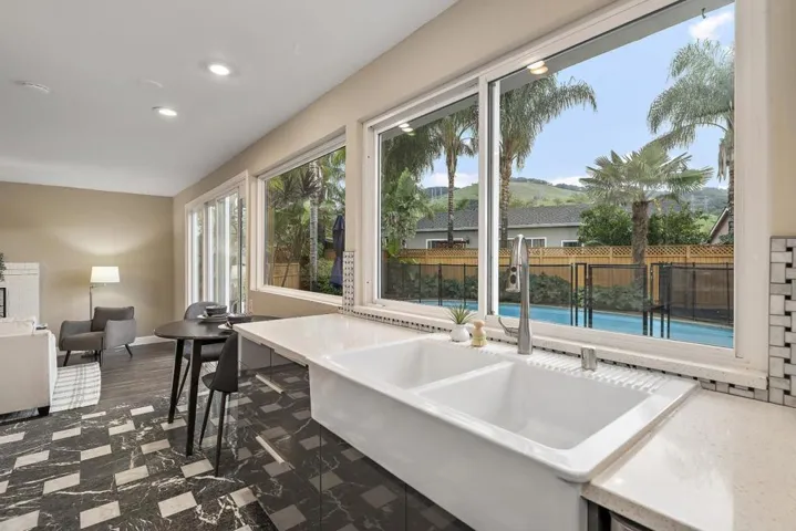 516 Cozy Court, San Jose, California 95123