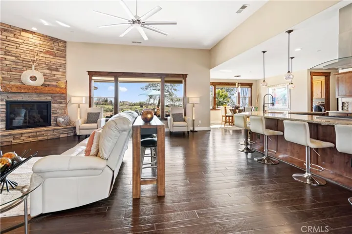 284 Bay Tree Drive, Paradise, California 95969