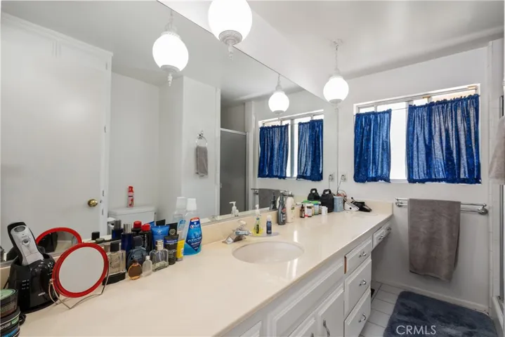 1154 La Jolla Drive, Thousand Oaks, California 91362