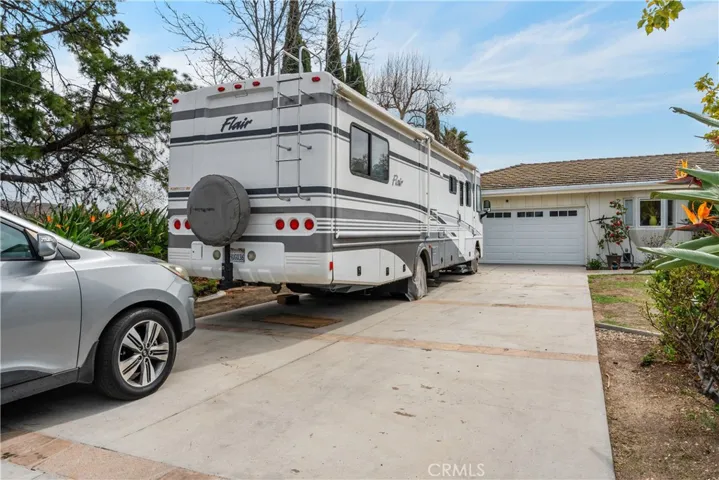 1154 La Jolla Drive, Thousand Oaks, California 91362