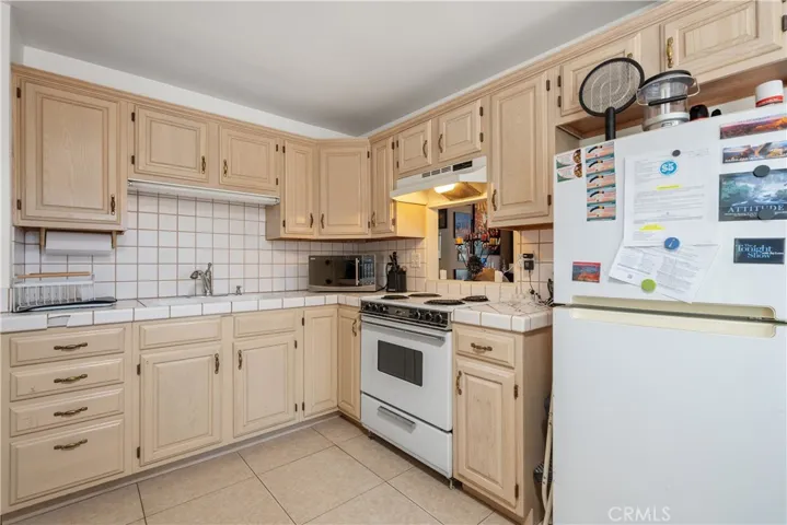 1154 La Jolla Drive, Thousand Oaks, California 91362