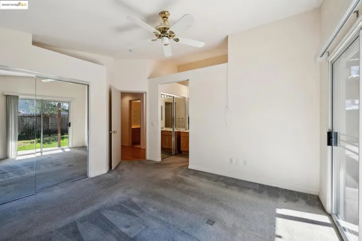 989 Ginkgo Pl, Windsor, California 95492