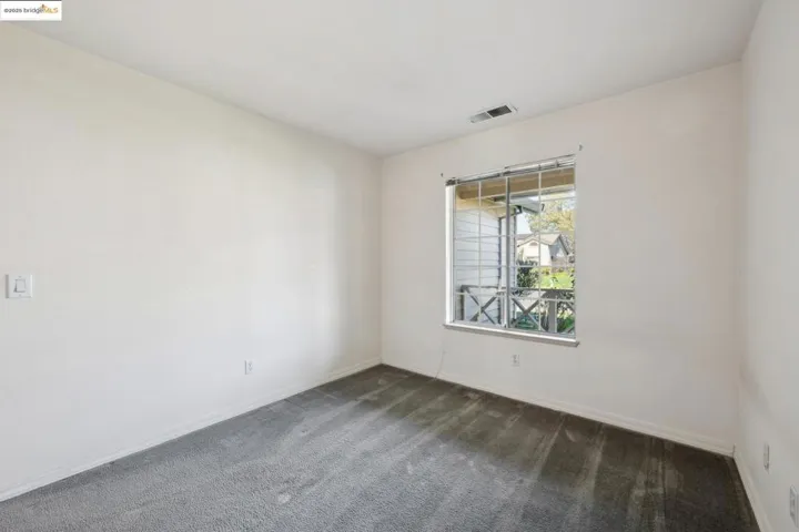 989 Ginkgo Pl, Windsor, California 95492