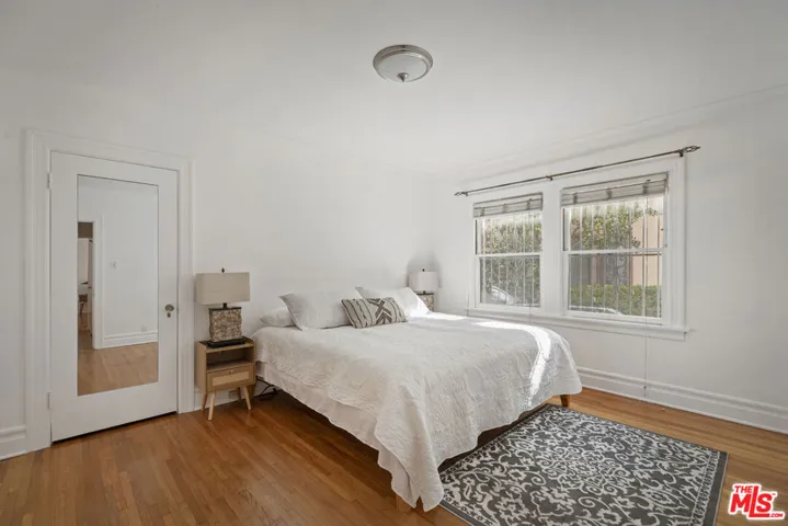 1749 N Kenmore Avenue, Los Angeles, California 90027