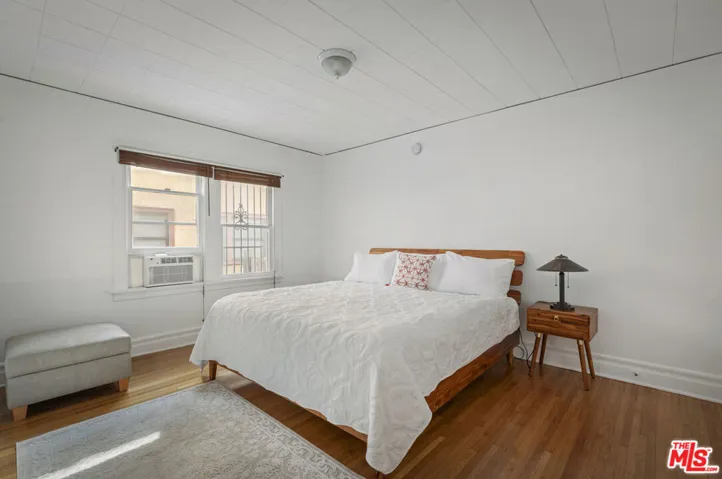1749 N Kenmore Avenue, Los Angeles, California 90027