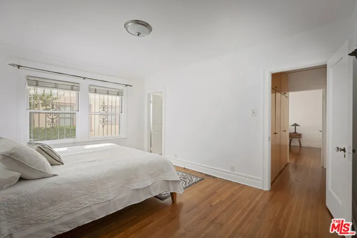 1749 N Kenmore Avenue, Los Angeles, California 90027