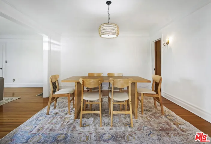 1749 N Kenmore Avenue, Los Angeles, California 90027