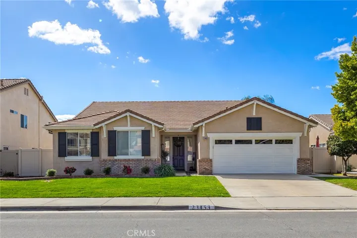23453 Mountain Breeze Drive, Murrieta, California 92562