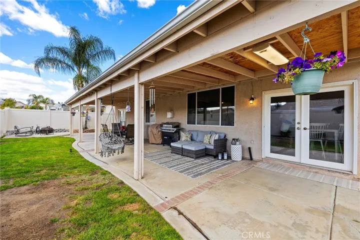 23453 Mountain Breeze Drive, Murrieta, California 92562
