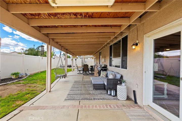23453 Mountain Breeze Drive, Murrieta, California 92562