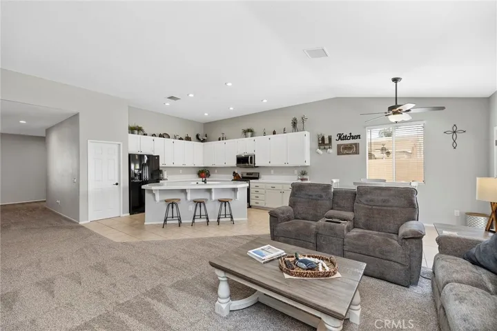 23453 Mountain Breeze Drive, Murrieta, California 92562