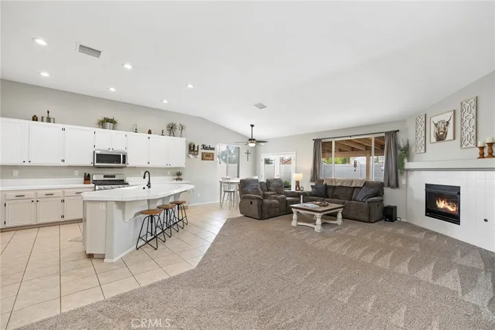 23453 Mountain Breeze Drive, Murrieta, California 92562