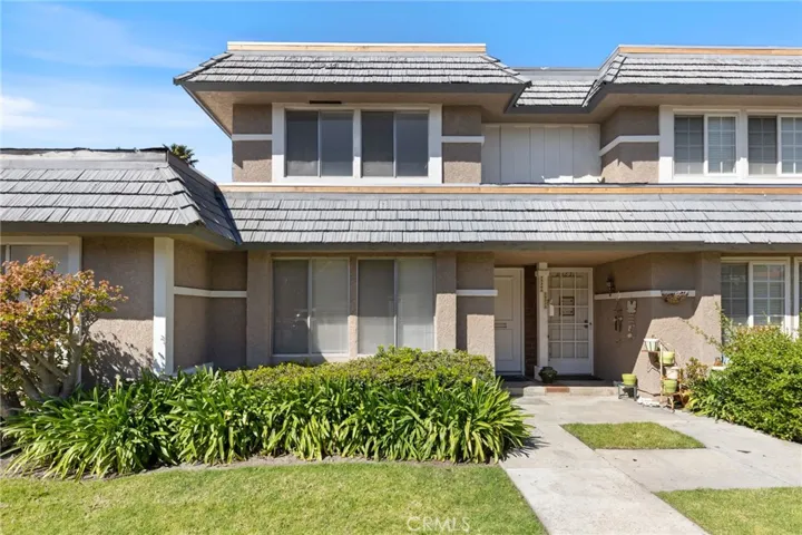 25266 Clemens Lane