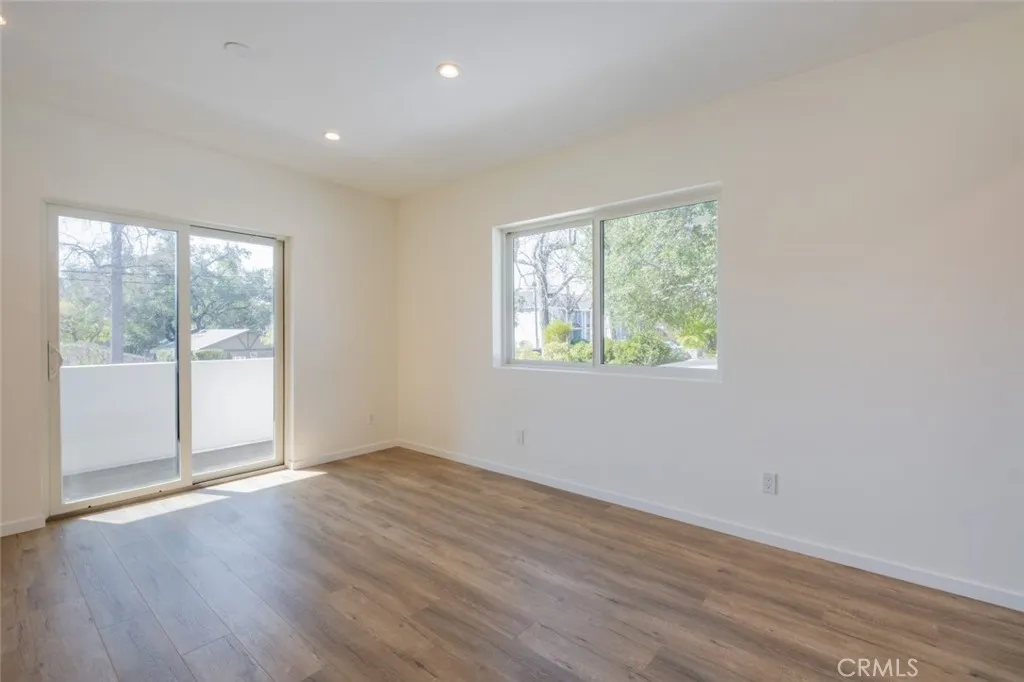 421 Mariposa Avenue, Sierra Madre, California 91024 home-pic-21