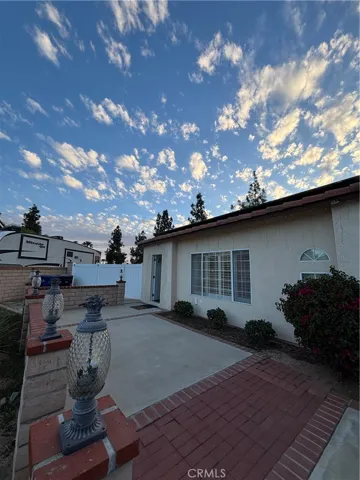 7271 Wood Road, Riverside, California 92506