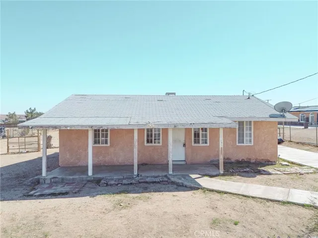 581 Victor Avenue, Barstow, California 92311