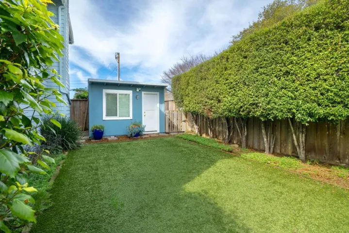 1600 49th Avenue, Capitola, California 95010