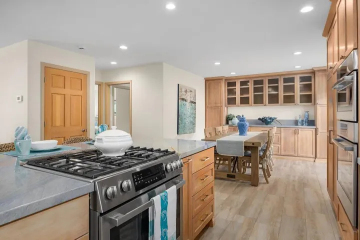 1600 49th Avenue, Capitola, California 95010